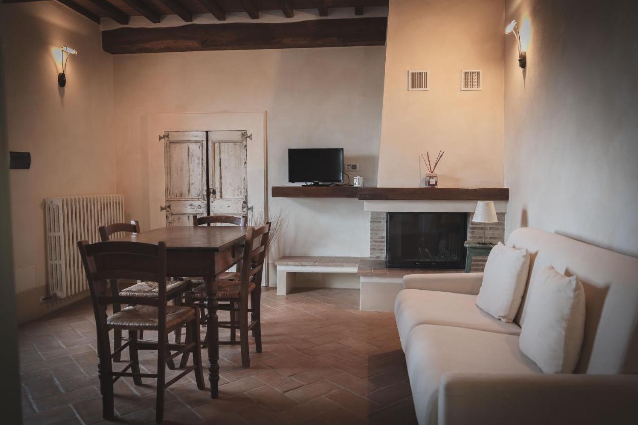 Agriturismo La Paciarella Villa Campiglia d'Orcia Luaran gambar