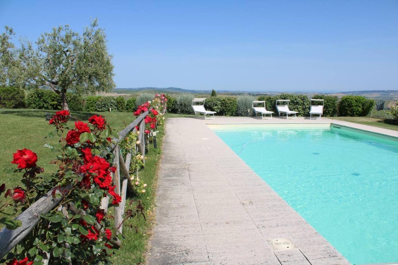 Agriturismo La Paciarella Villa Campiglia d'Orcia Luaran gambar