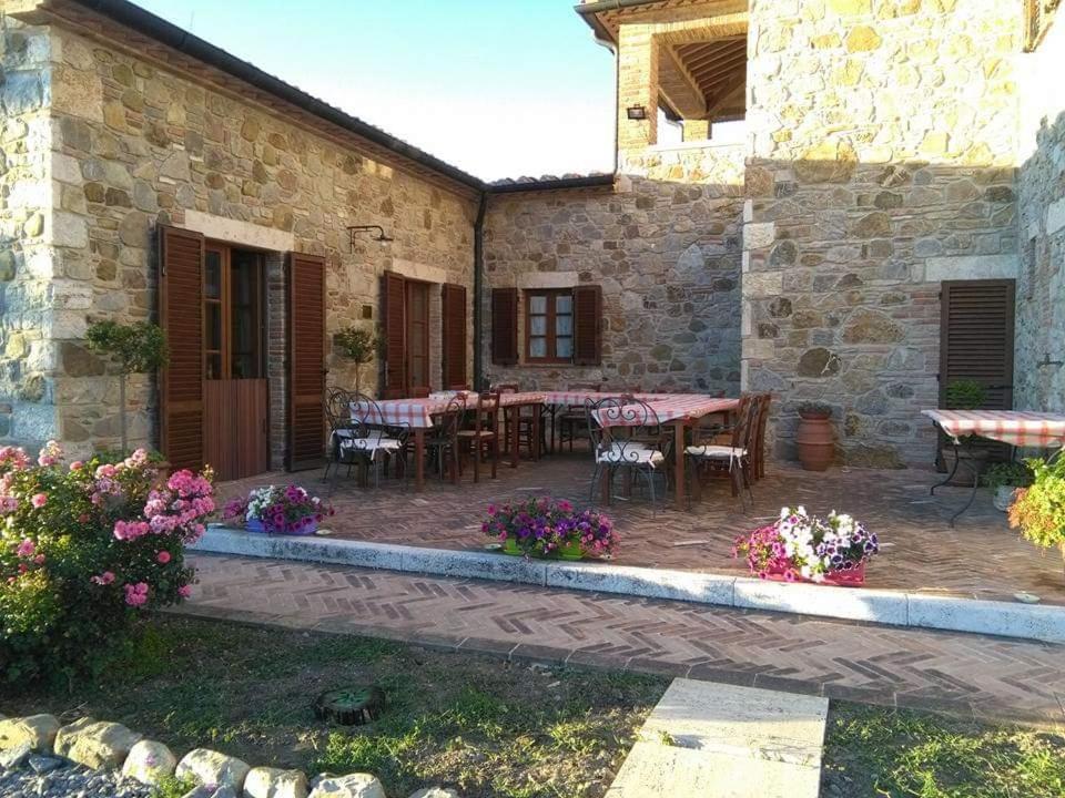 Agriturismo La Paciarella Villa Campiglia d'Orcia Luaran gambar
